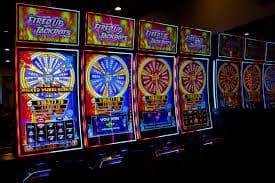 CQ9 cluster-pay game on iblbet slot demonstrating non-traditional win mechanics